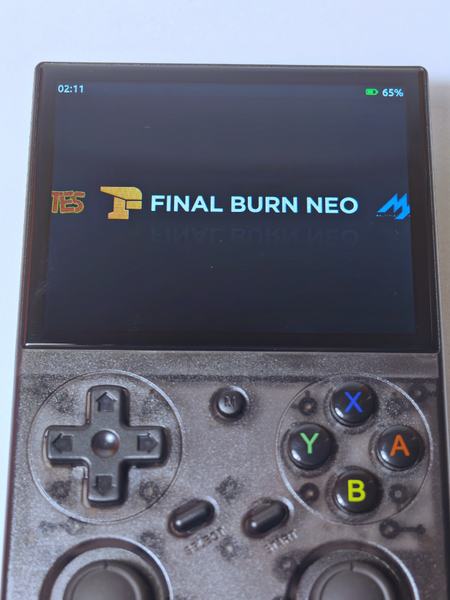 File:BATLEXP G350 stock OS theme1.webp